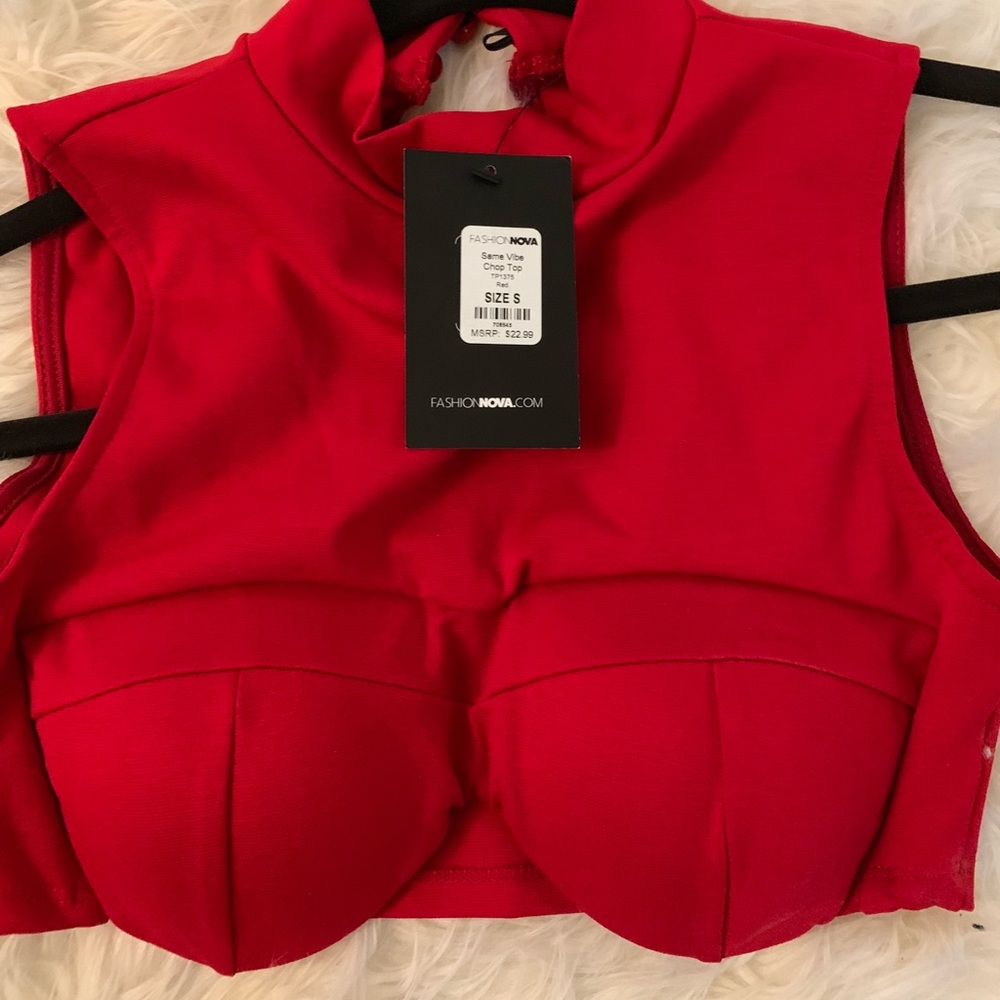 Fashion nova red crop top